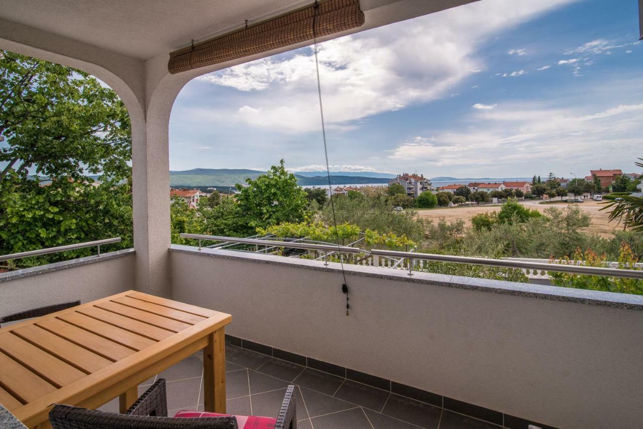 Apartments Oleander Krk Town Exterior photo